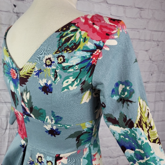 Mint Limit | Floral RetroDress - Picture 13 of 16